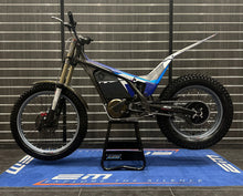 Load image into Gallery viewer, 2025 EM EPURE FACTOR-e 1.8kWh *PRE ORDER NOW*